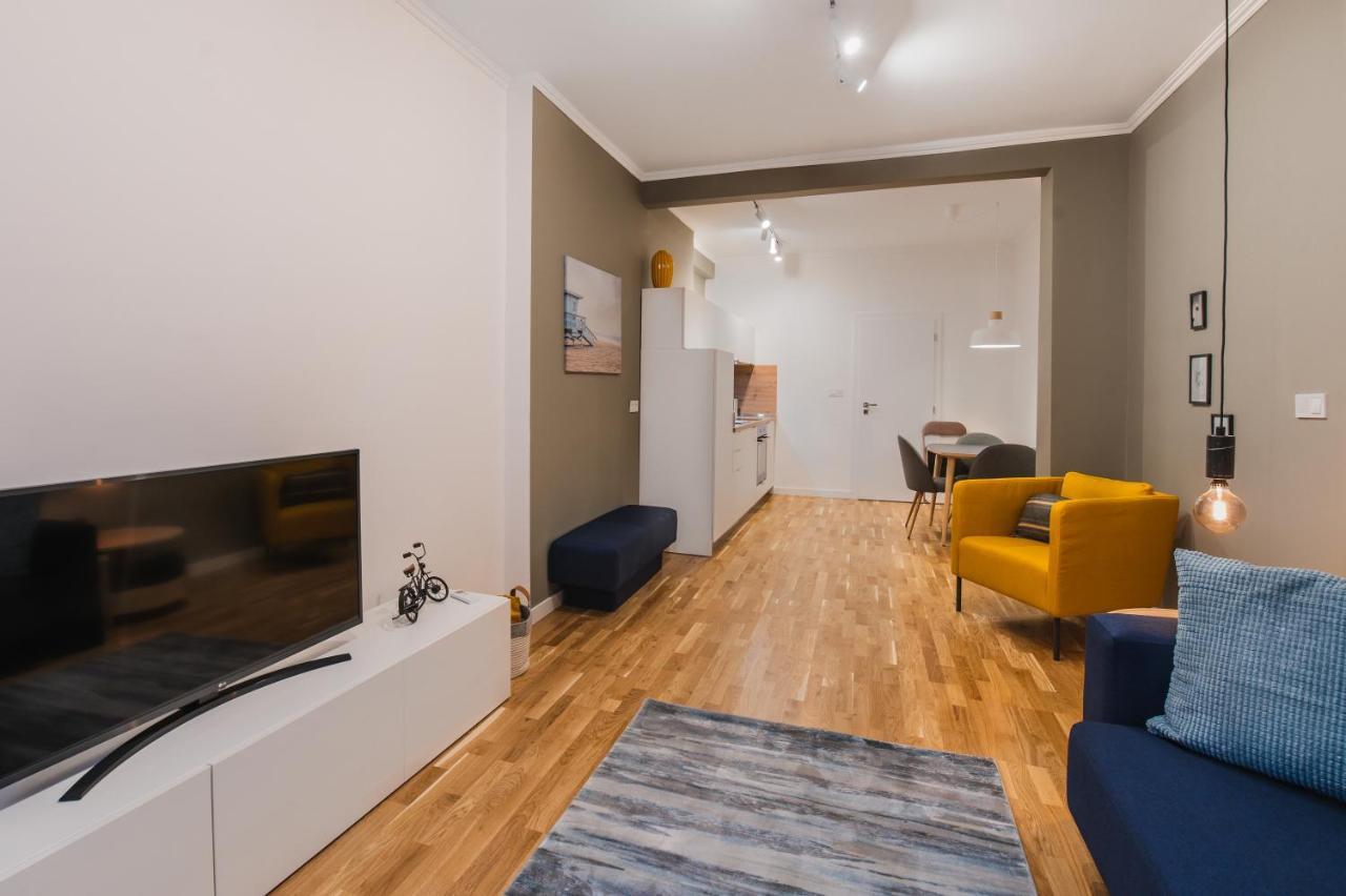 Pieces Of Nature In A Stylish One-Bedroom Flat By Flat Mаnager Sofia Exterior photo