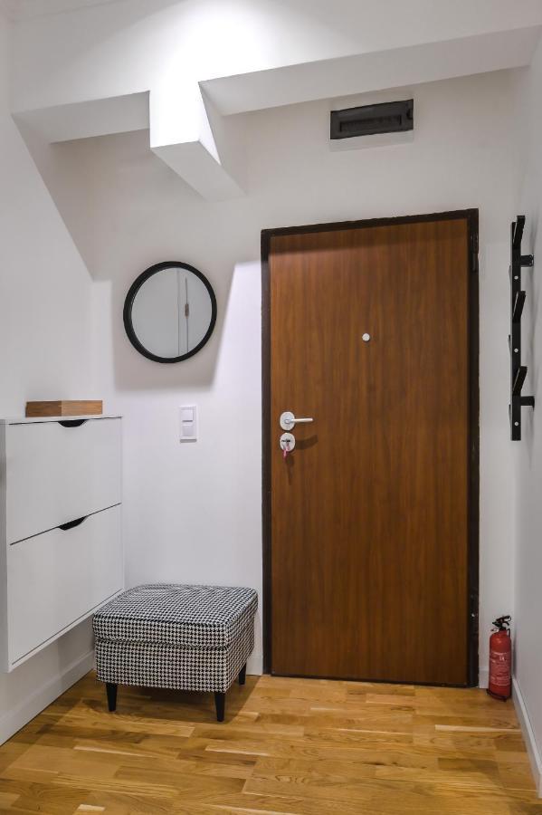 Pieces Of Nature In A Stylish One-Bedroom Flat By Flat Mаnager Sofia Exterior photo