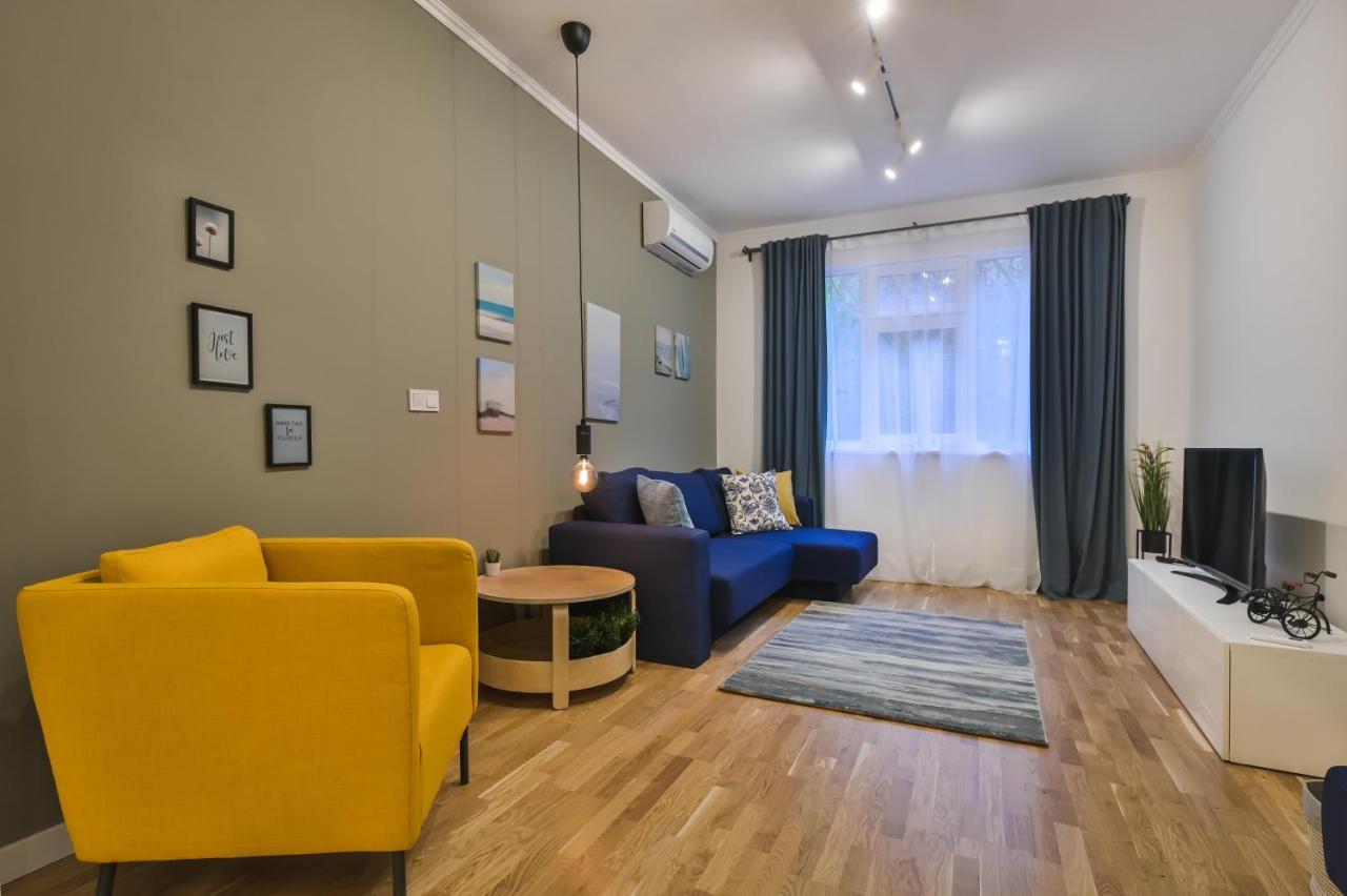 Pieces Of Nature In A Stylish One-Bedroom Flat By Flat Mаnager Sofia Exterior photo